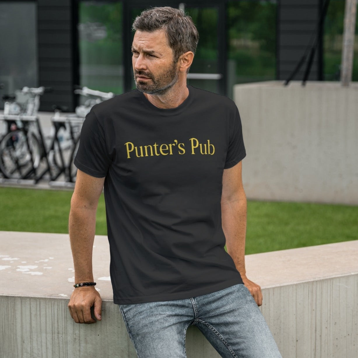 Punter's Pub - Black T-Shirt